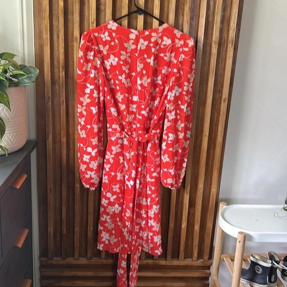 ELIZA J Floral Belted Ballon Sleeve Dress. Size 6
